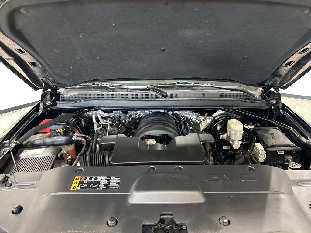 Used 2018 GMC Yukon SLT image 29