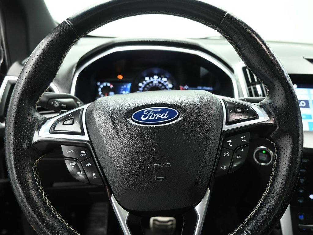Certified 2019 Ford Edge ST w/ Equipment Group 401A image 38