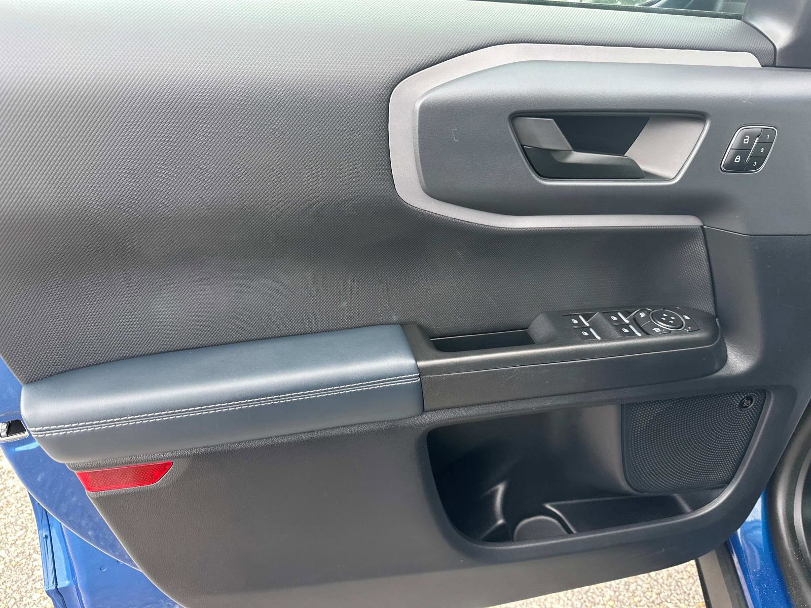 Certified 2024 Ford Bronco Sport Outer Banks w/ Tech Package image 13