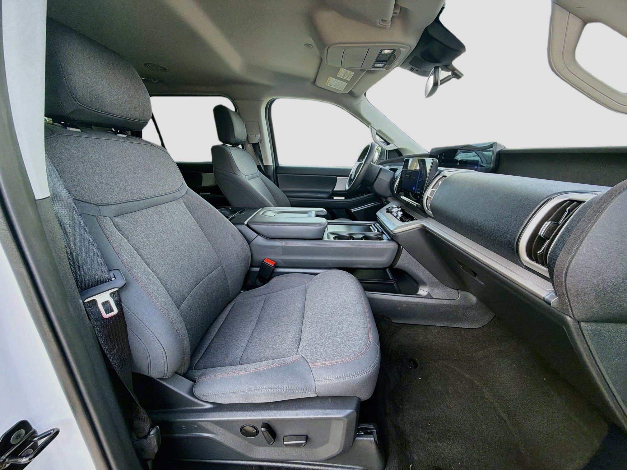 Certified 2025 Ford Expedition Active RWD image 28