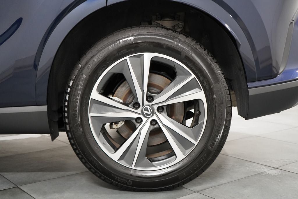Used 2024 Lexus RX 350 Premium w/ Accessory Package AWD/4WD image 36