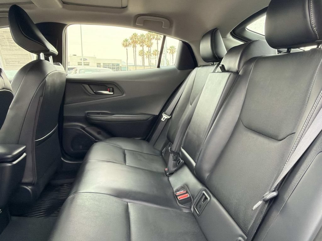 Used 2024 Toyota Prius XLE FWD image 20