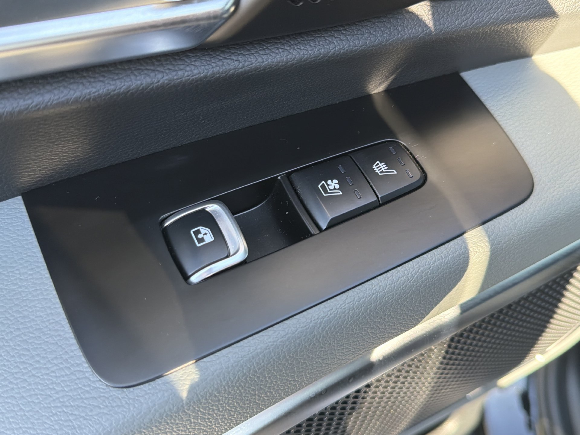Used 2024 Kia Telluride SX Prestige X-Pro AWD/4WD image 28