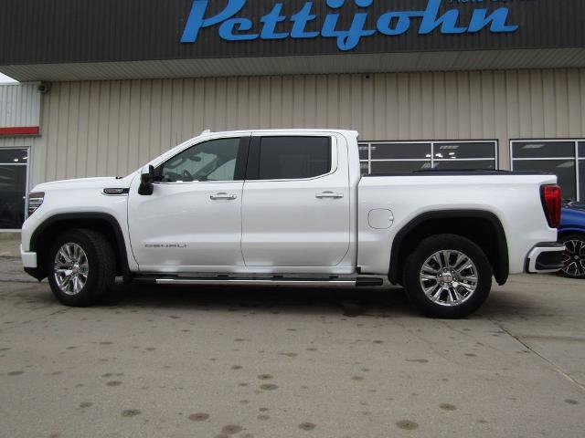Used 2023 GMC Sierra 1500 Denali w/ Technology Package AWD/4WD image 11