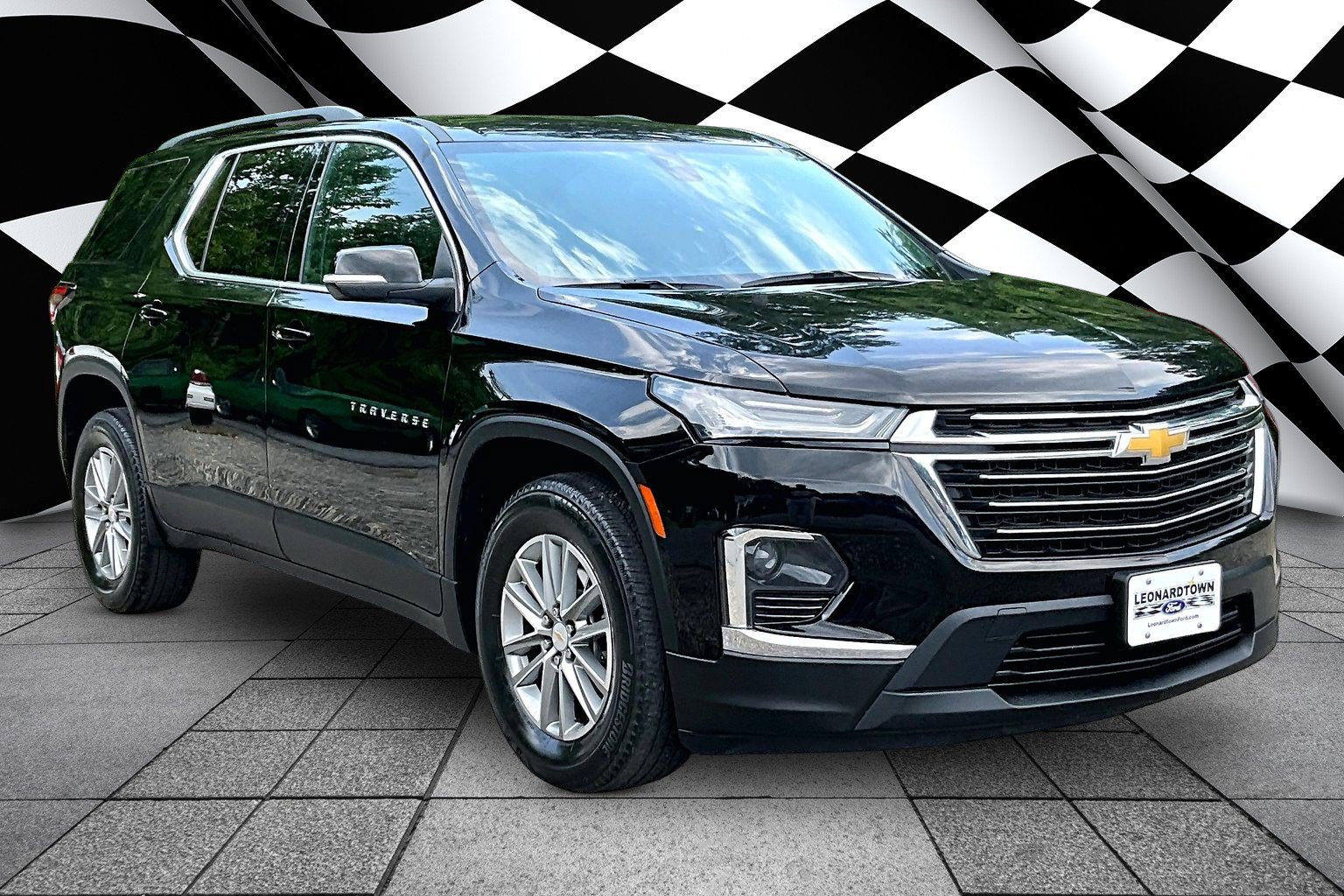 Used 2023 Chevrolet Traverse LT AWD/4WD image 11