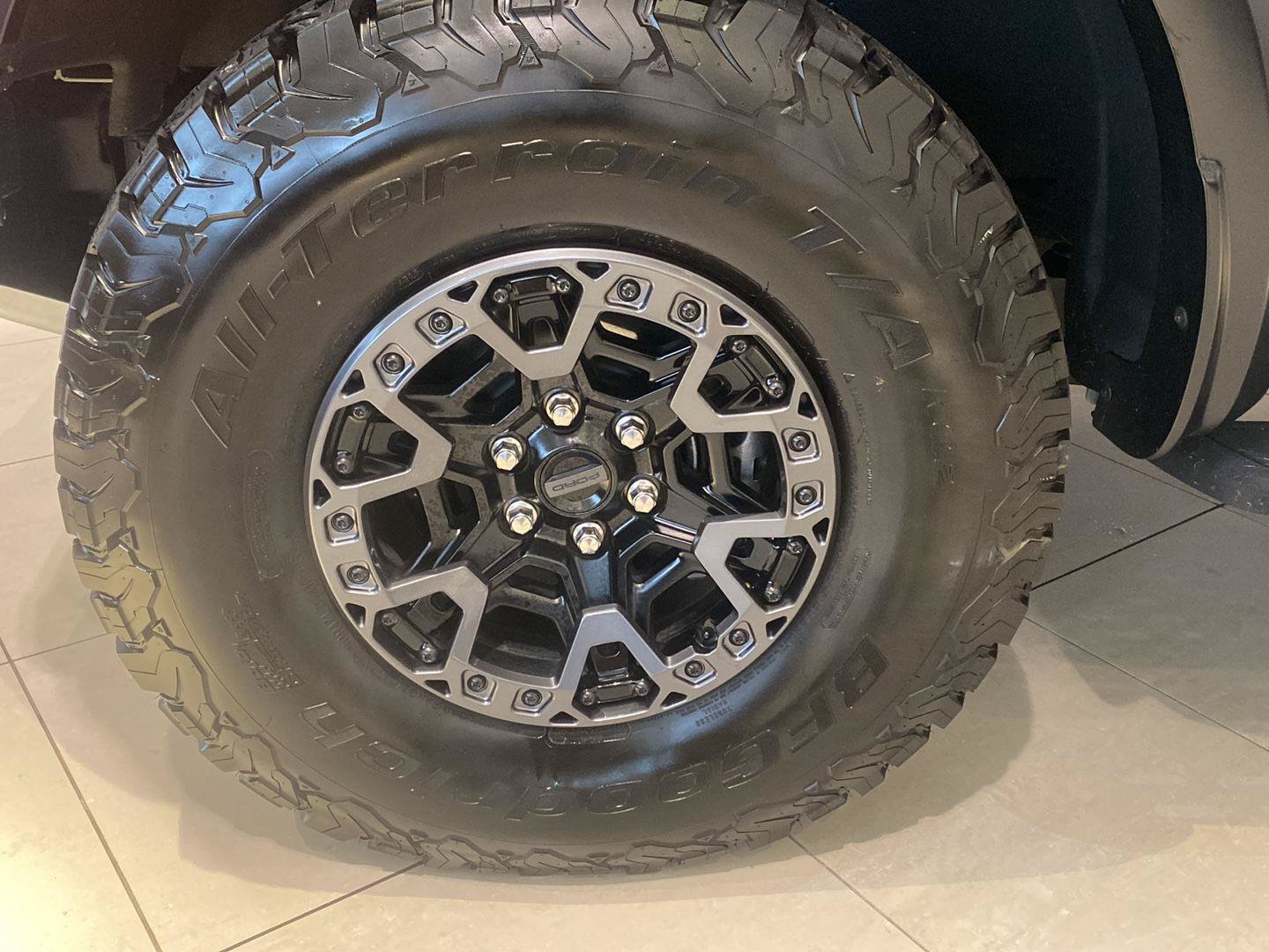 Certified 2024 Ford F150 Raptor w/ Equipment Group 803A Raptor R AWD/4WD image 31