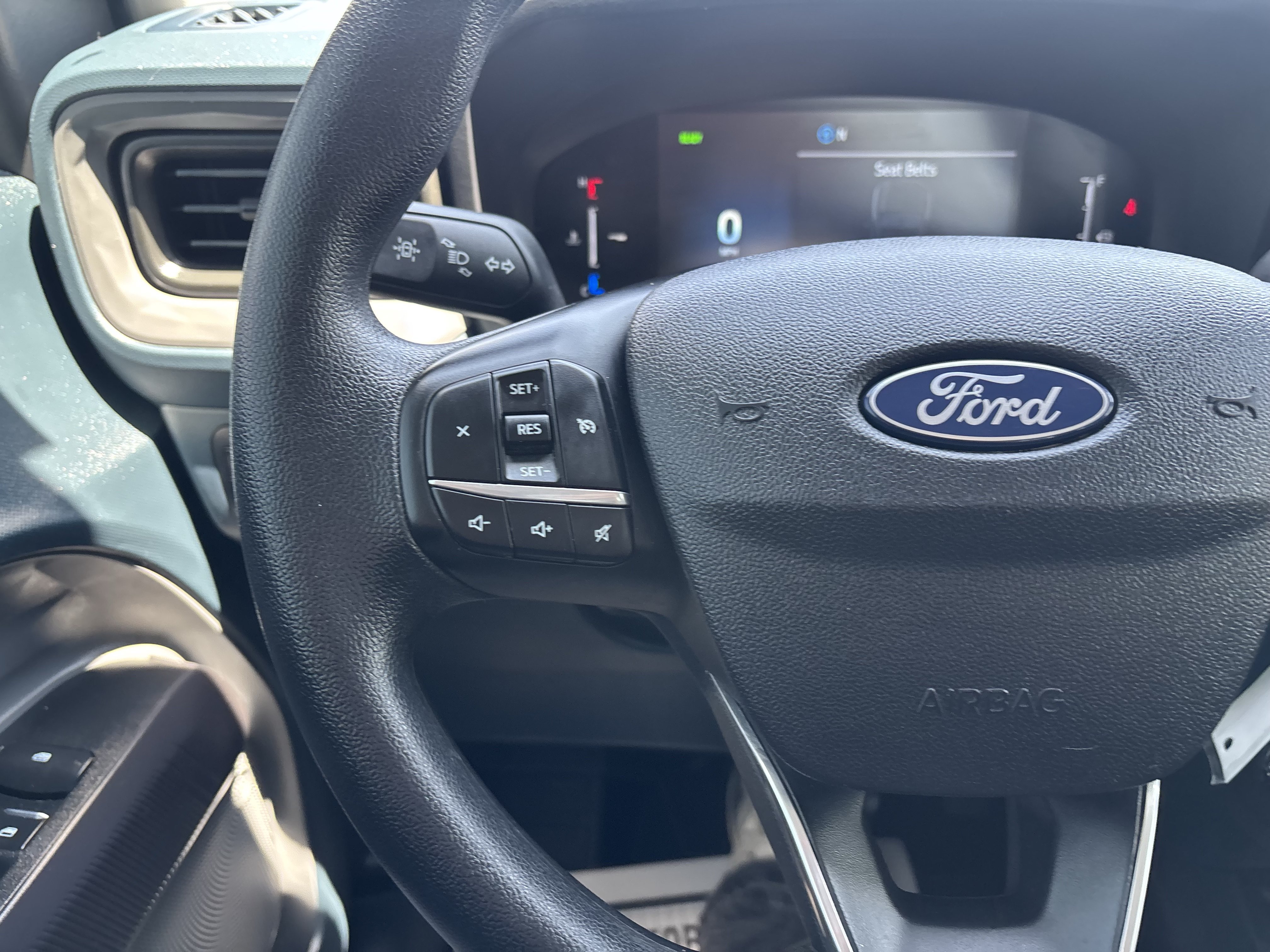 Certified 2025 Ford Maverick XL FWD image 27