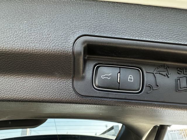 Certified 2023 Ford Explorer ST-Line image 45