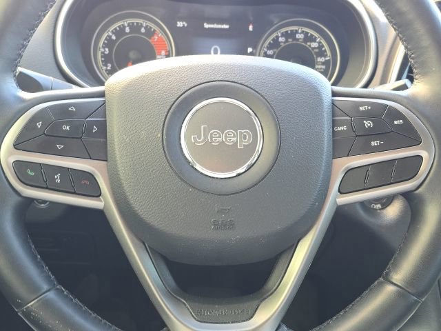 Used 2020 Jeep Cherokee Limited AWD/4WD image 16