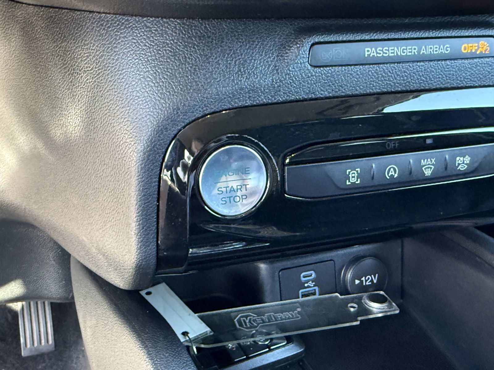 Certified 2023 Ford Escape Active w/ Tech Pack #1 image 31