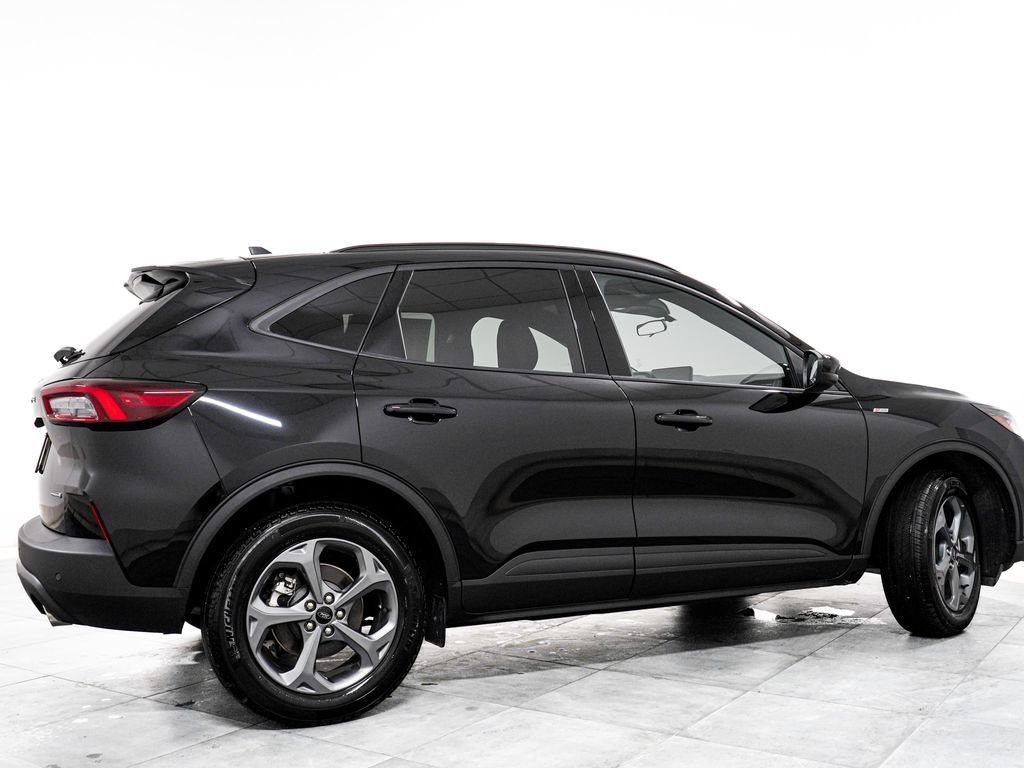 Certified 2025 Ford Escape ST-Line Select w/ Tech Pack #1 AWD/4WD image 13