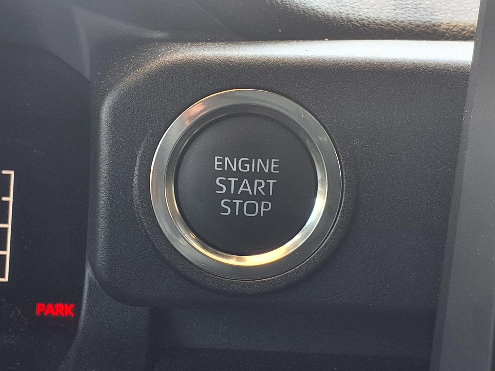 Used 2025 Toyota 4Runner SR5 AWD/4WD image 25