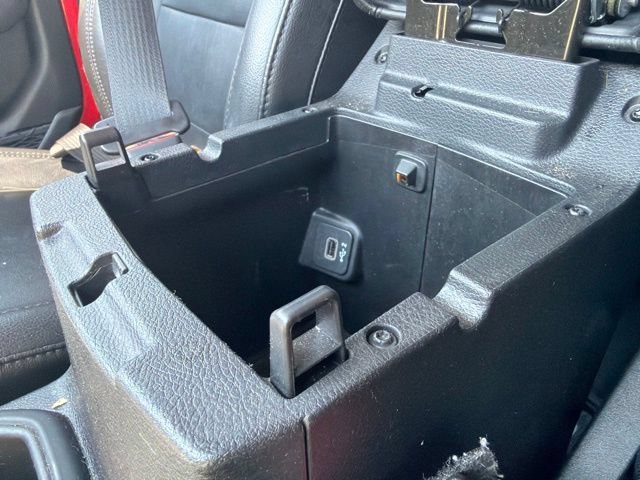 Used 2021 Jeep Wrangler Unlimited Sahara AWD/4WD image 39