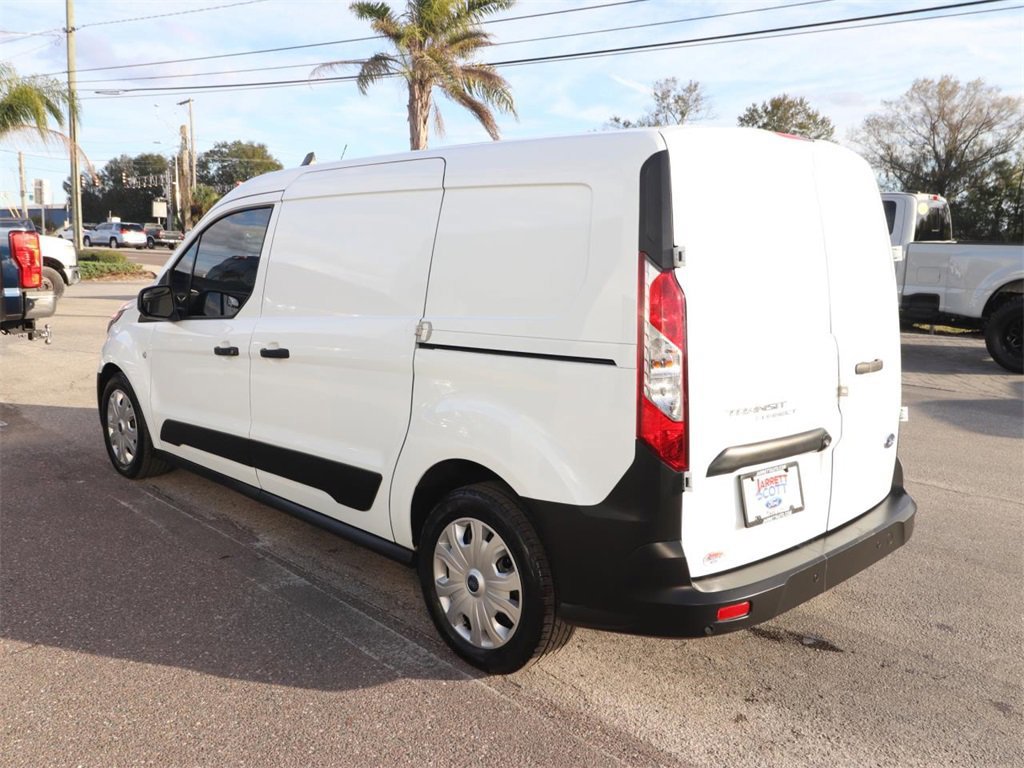 Certified 2023 Ford Transit Connect XL image 3
