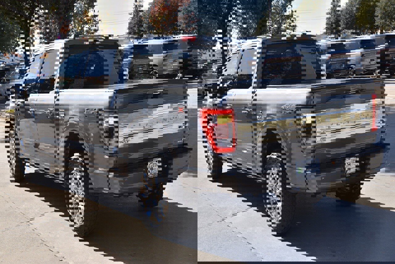 Certified 2022 Ford F150 Platinum w/ Equipment Group 701A High image 10