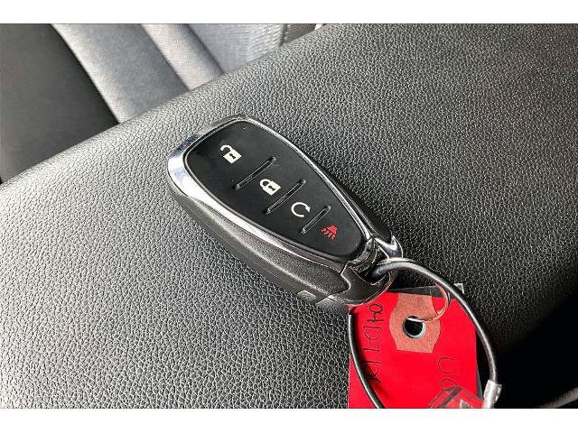 Used 2025 Chevrolet TrailBlazer LT AWD/4WD image 28