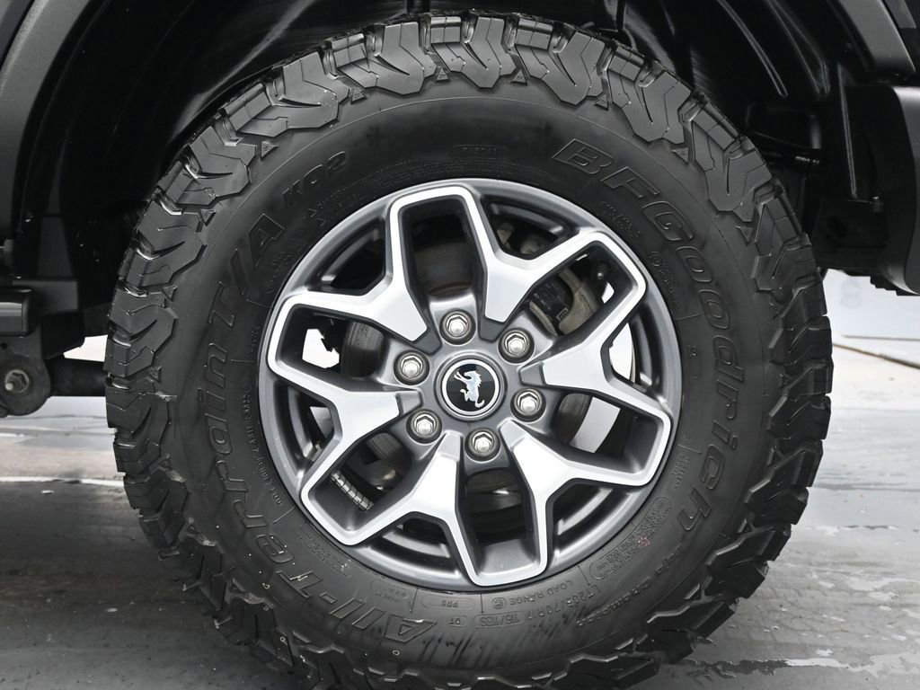 Certified 2023 Ford Bronco Badlands image 48