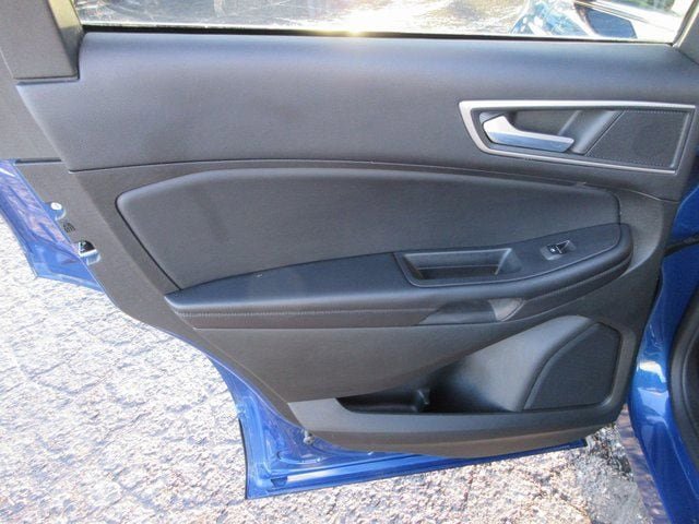 Certified 2022 Ford Edge SEL w/ Convenience Package AWD/4WD image 24