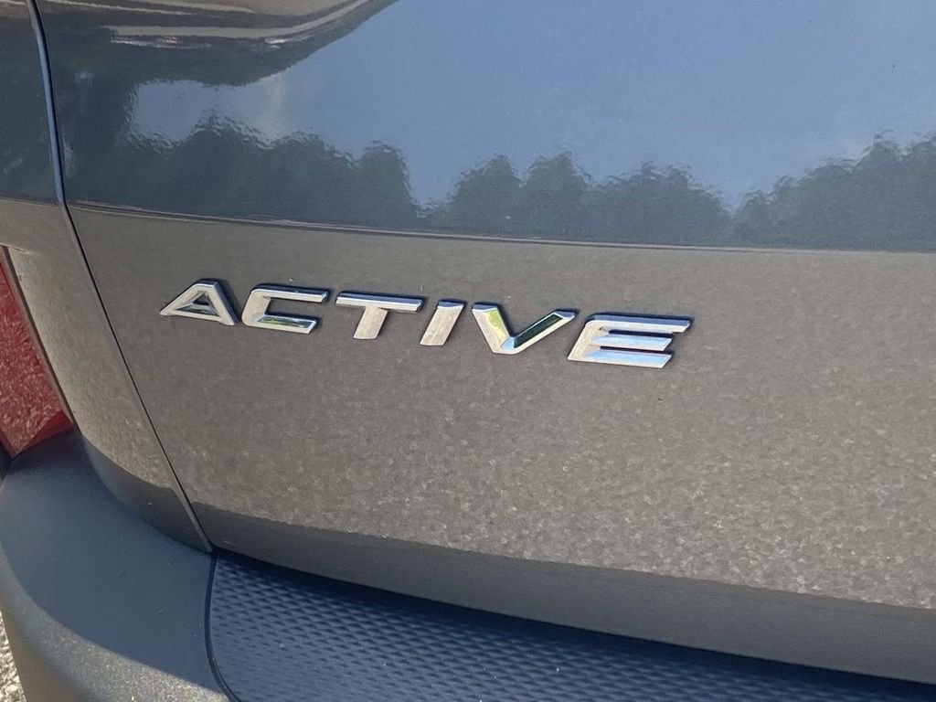 Certified 2025 Ford Escape Active FWD image 6
