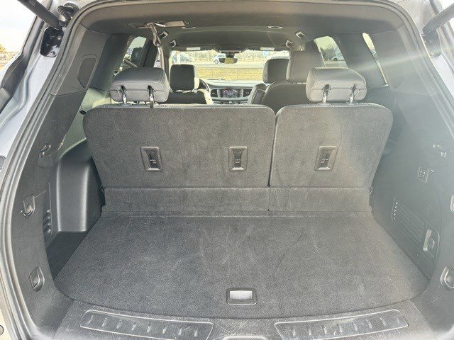 Used 2024 Buick Enclave Premium image 29