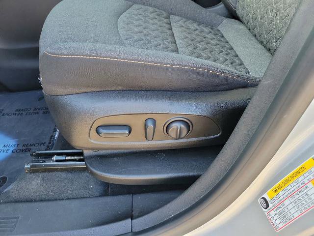 Used 2022 Chevrolet Equinox LT image 21