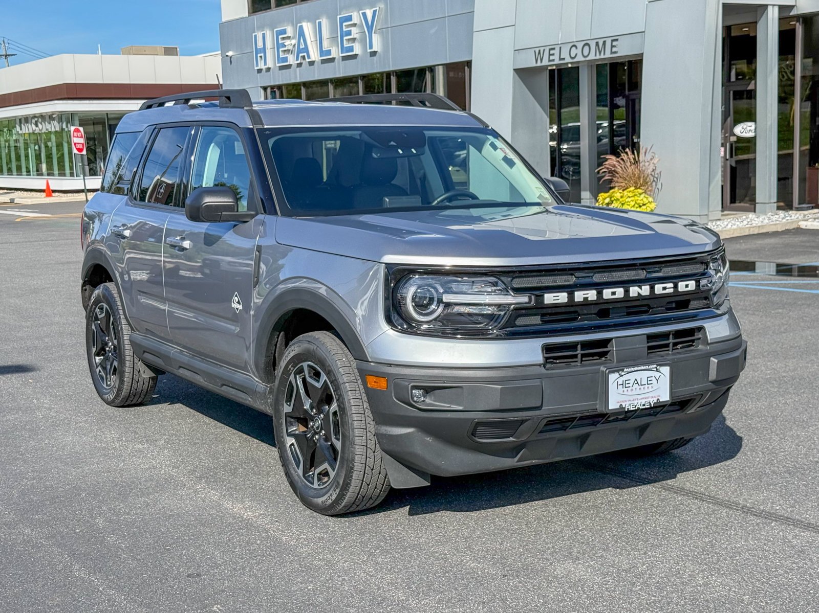 Certified 2023 Ford Bronco Sport Outer Banks w/ Tech Package
