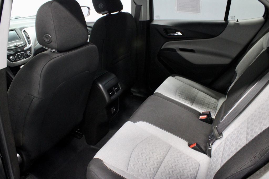 Used 2022 Chevrolet Equinox LS AWD/4WD image 21