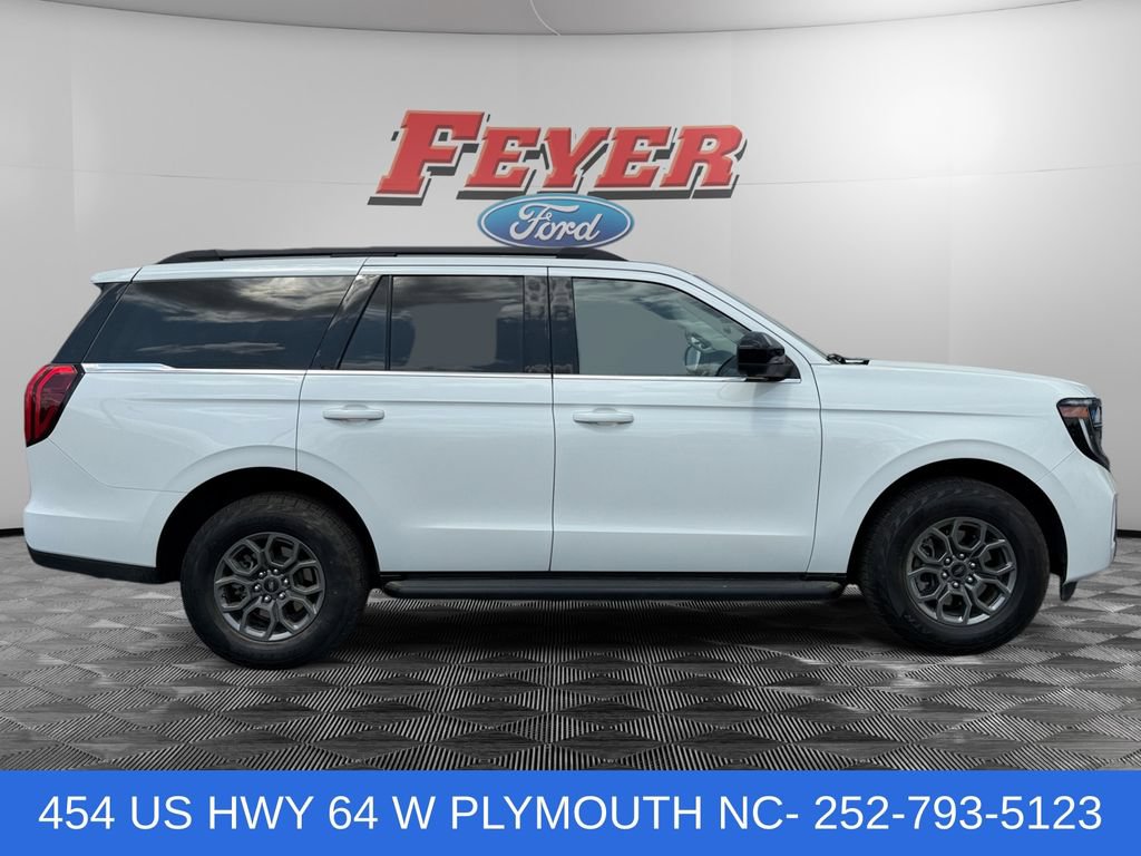 Certified 2025 Ford Expedition Active AWD/4WD image 6