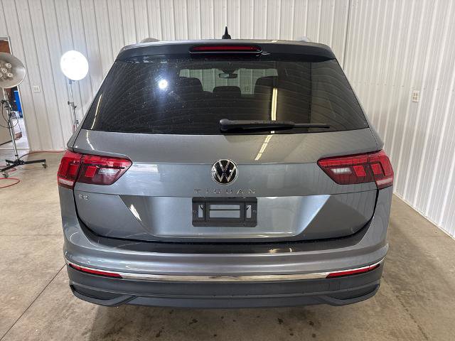 Used 2022 Volkswagen Tiguan SE FWD image 33