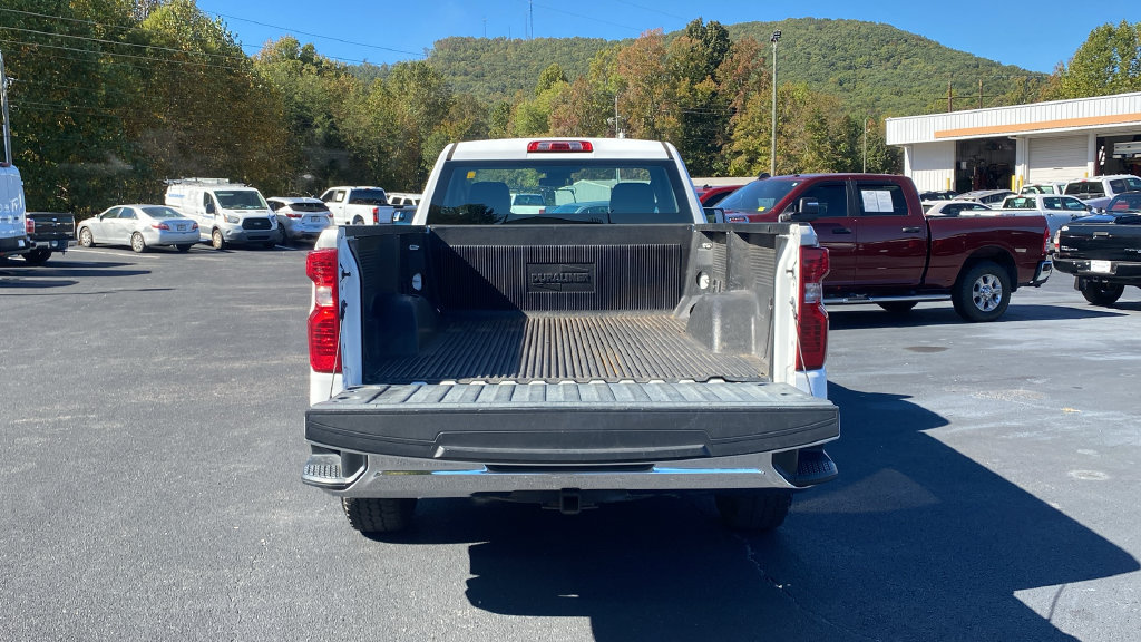 Used 2022 Chevrolet Silverado 1500 W/T RWD image 23