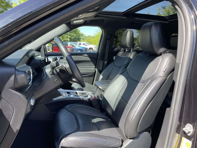 Certified 2020 Ford Explorer ST w/ Premium Technology Package AWD/4WD image 22