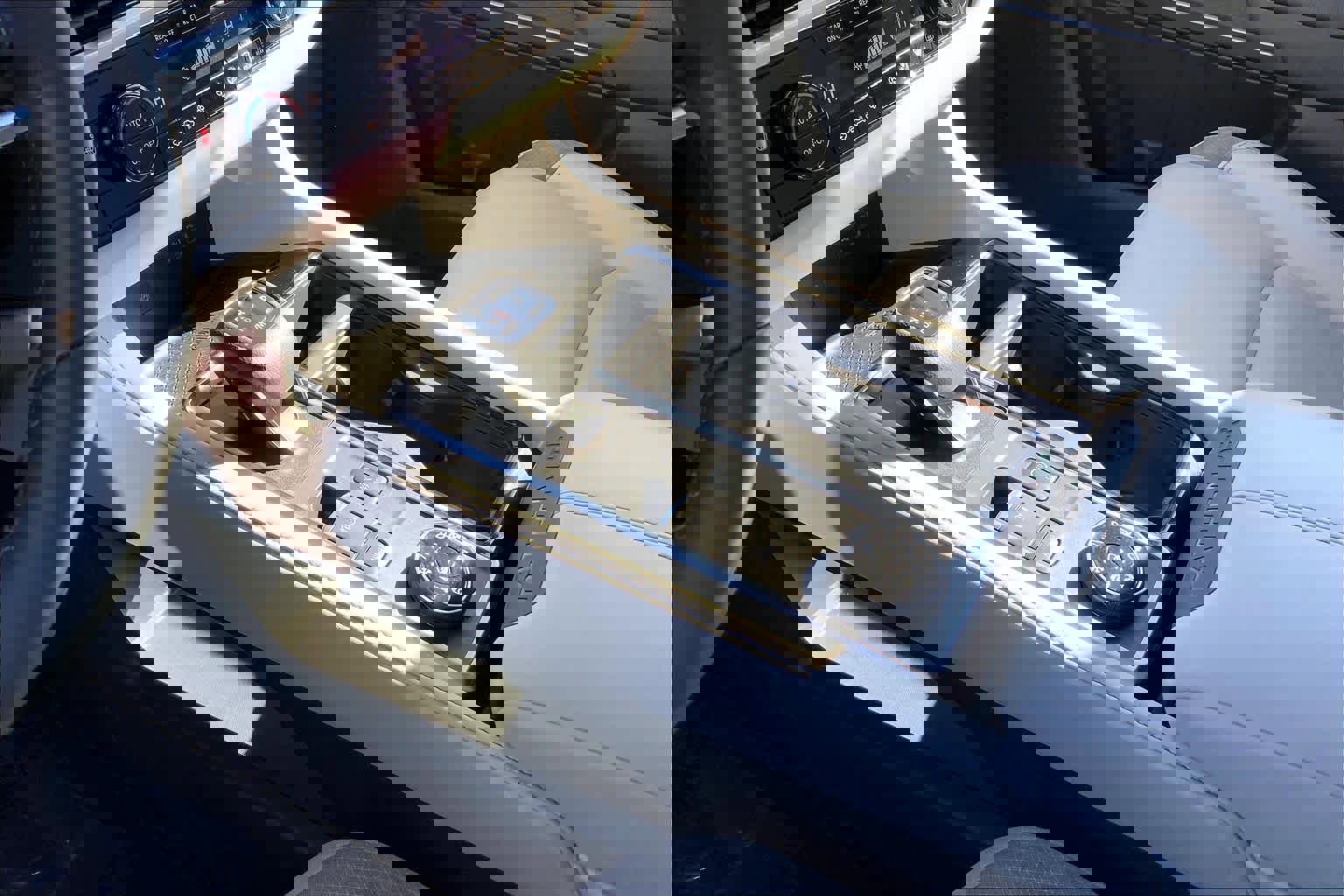 Used 2023 Nissan Pathfinder SL w/ SL Premium Package image 17