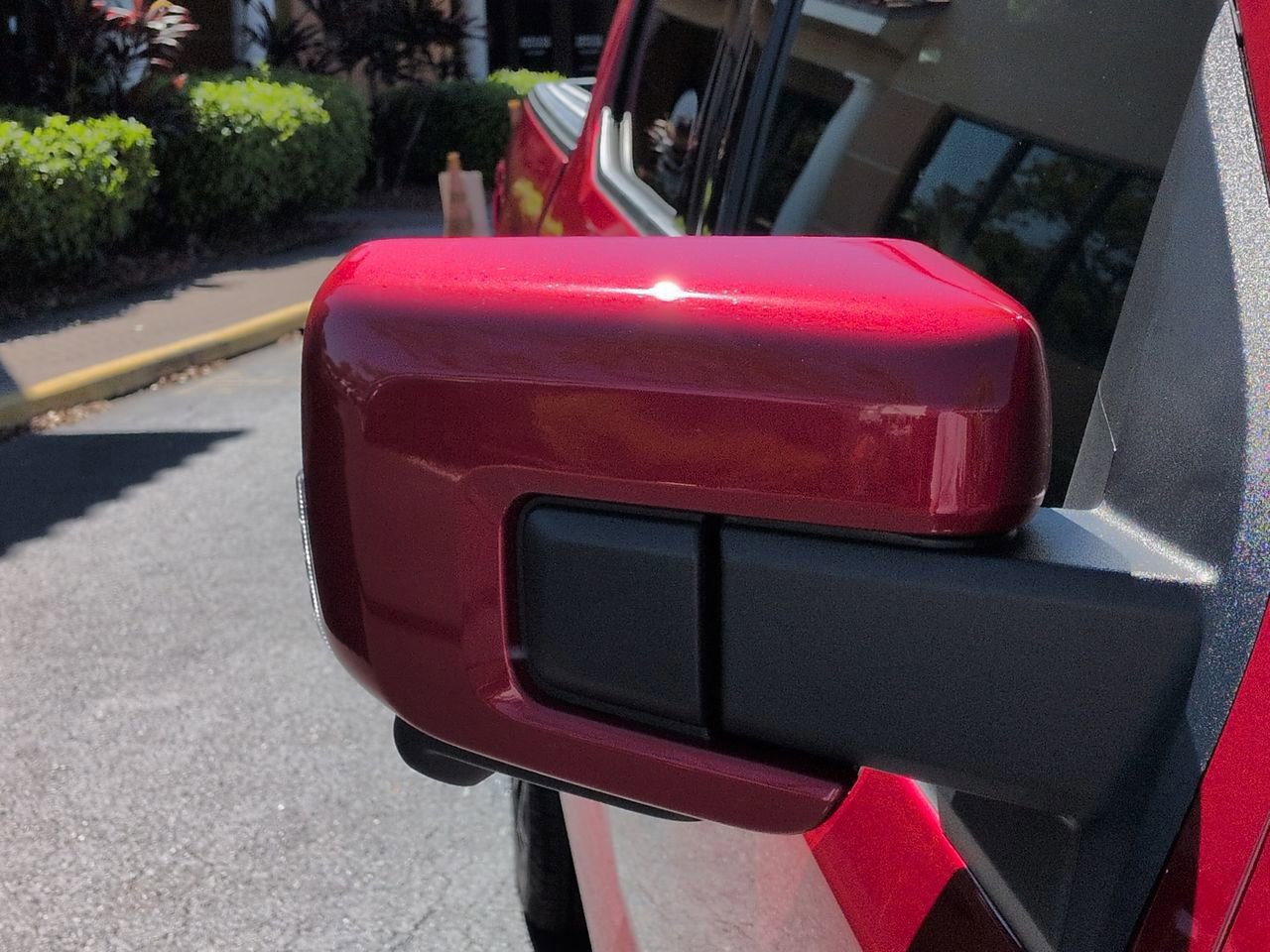 Certified 2025 Ford F150 Platinum w/ Equipment Group 702A High image 12