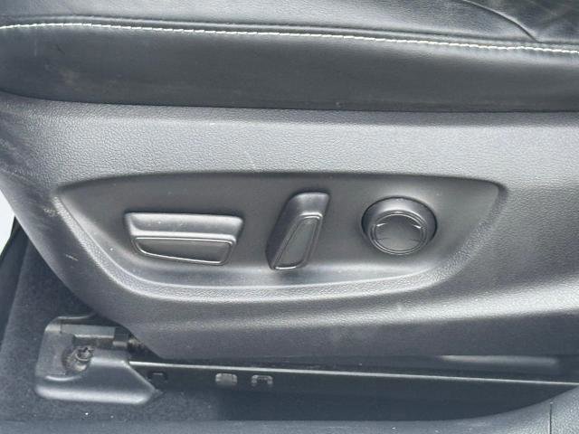 Used 2022 Toyota Prius Prime XLE FWD image 14