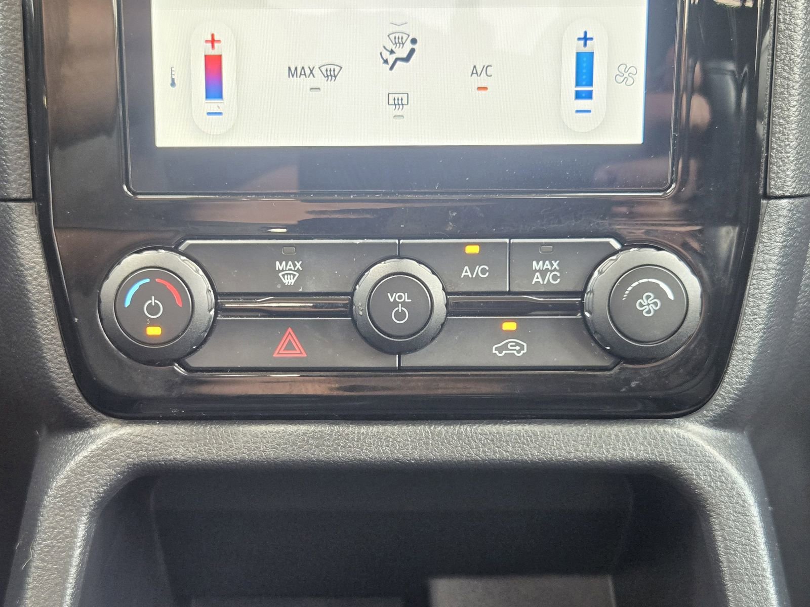 Certified 2024 Ford Ranger XLT w/ FX4 Off-Road Package image 21