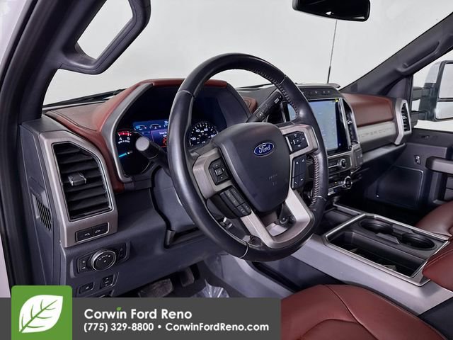 Certified 2022 Ford F450 Platinum w/ FX4 Off-Road Package image 9