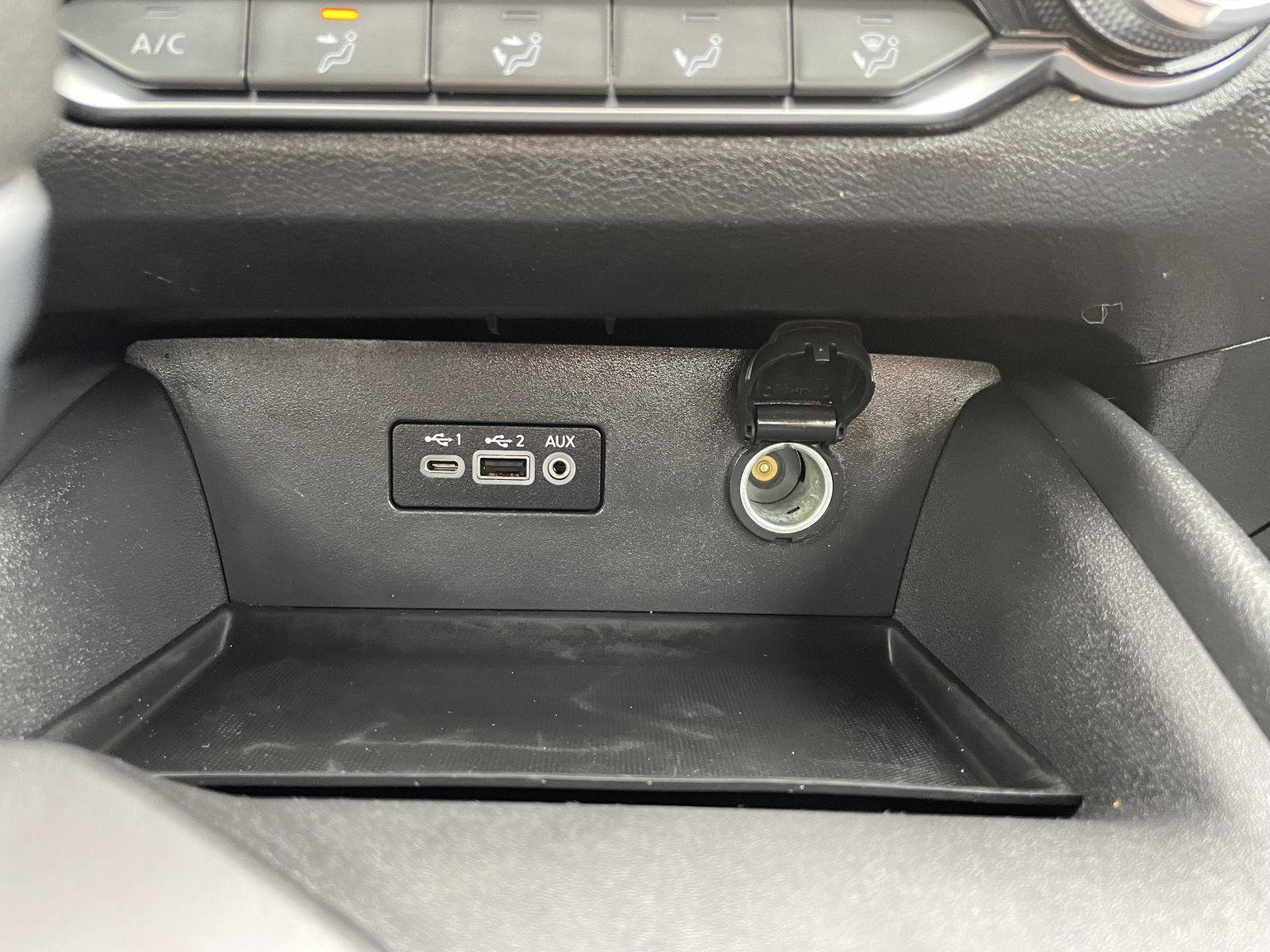 Used 2025 Nissan Altima 2.5 SV FWD image 23