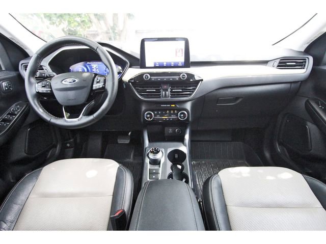 Certified 2021 Ford Escape Titanium w/ Titanium Elite Package AWD/4WD image 8