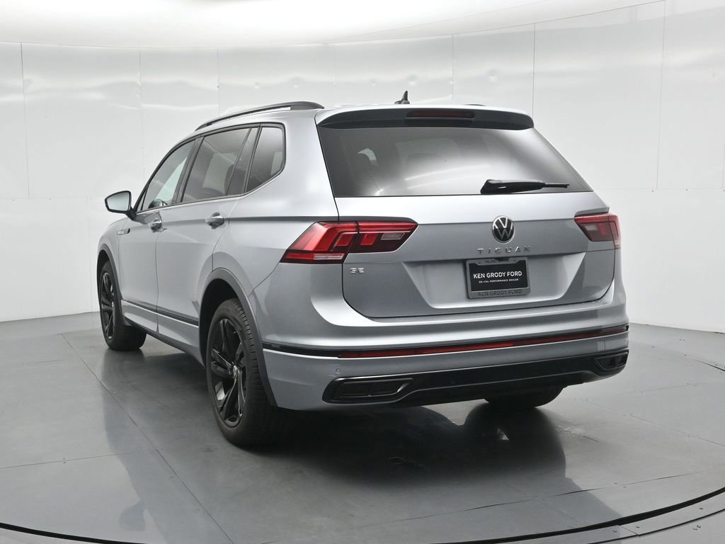 Used 2024 Volkswagen Tiguan SE R-Line image 18