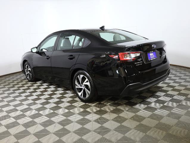 Used 2023 Subaru Legacy Premium image 7