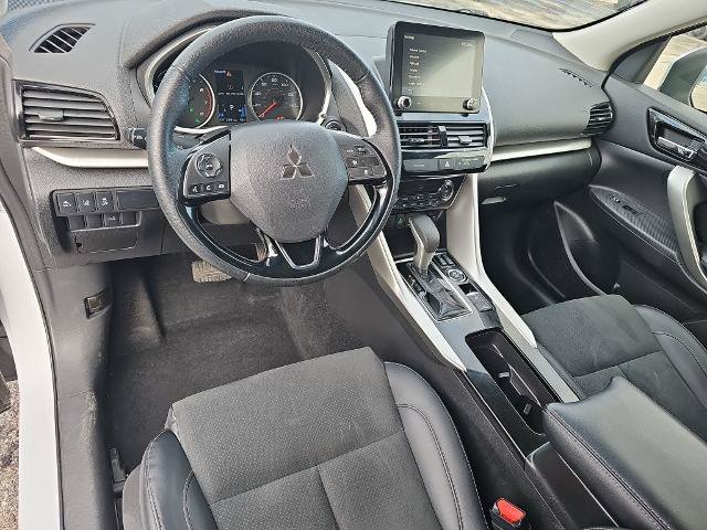 Used 2025 Mitsubishi Eclipse Cross AWD image 16