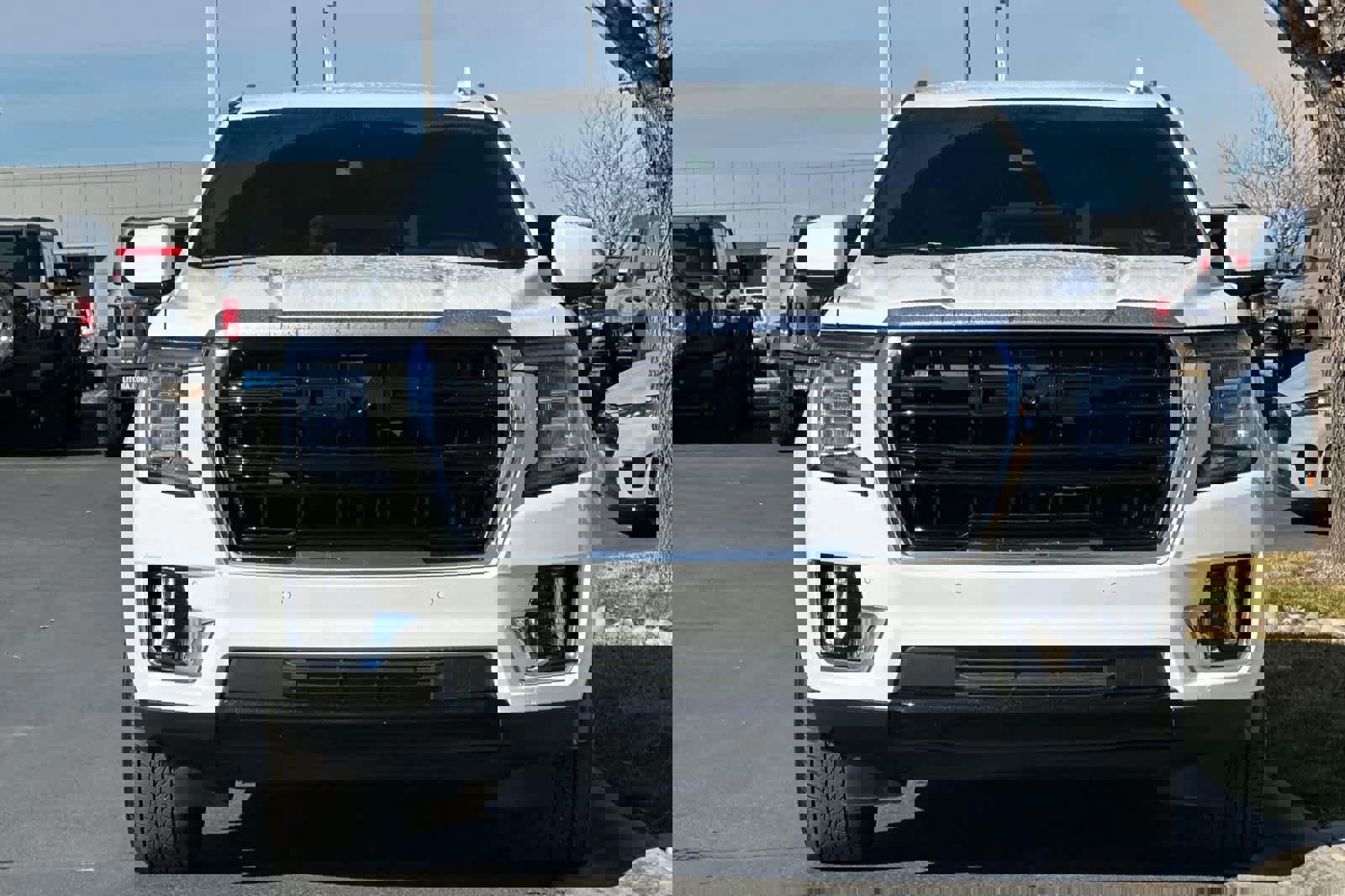 Used 2024 GMC Yukon SLE w/ Max Trailering Package image 8