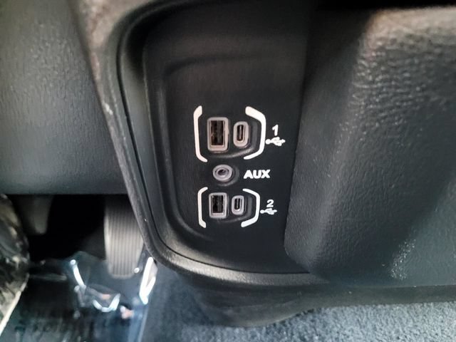 Used 2022 RAM 2500 Big Horn AWD/4WD image 19