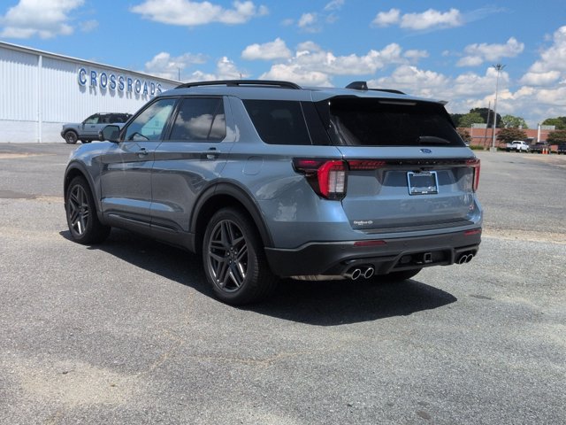 Certified 2025 Ford Explorer ST w/ Sun And Sound Package AWD/4WD image 6