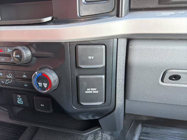 Certified 2025 Ford F350 XLT w/ Camper Package AWD/4WD image 32
