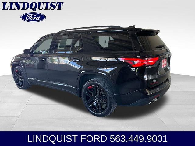 Used 2023 Chevrolet Traverse Premier w/ Redline Edition AWD/4WD image 2