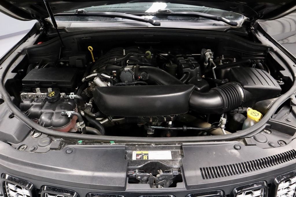 Used 2020 Jeep Grand Cherokee Altitude image 18