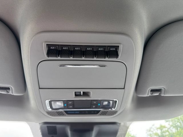 Certified 2023 Ford F250 Lariat w/ Lariat Ultimate Package AWD/4WD image 12
