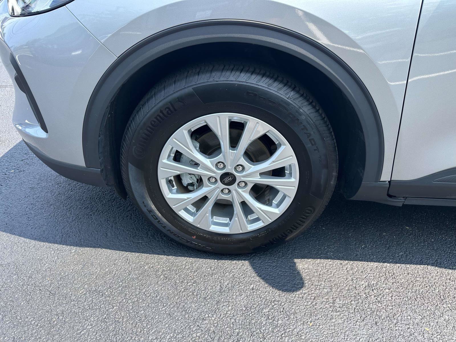 Certified 2023 Ford Escape Active AWD/4WD image 8