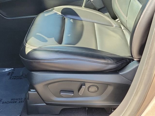 Certified 2021 Ford Explorer XLT w/ Equipment Group 202A RWD image 17